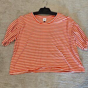 CAbi Style #5984  -  Poolside Tee - Size L